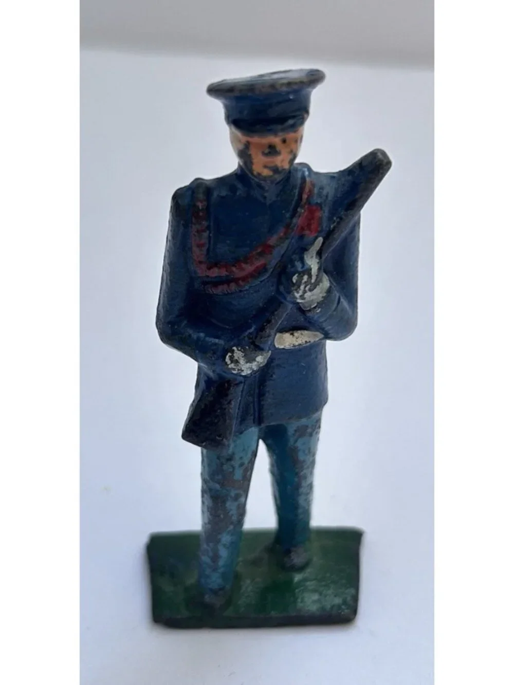 Vintage 30s 40s Grey Iron Casting Company US Marine Toy Soldier Dimestore Cast